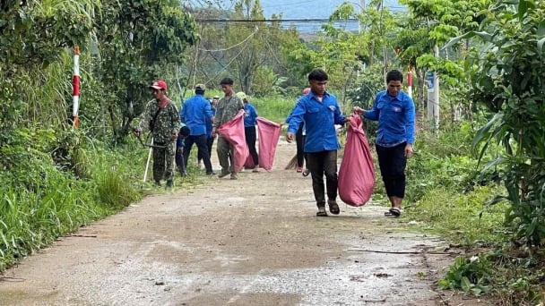 Phong trào 'Ngày thứ Bảy dân vận' chung tay cùng người dân Lâm Đồng xây dựng nông thôn mới nâng cao