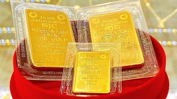 Giá vàng hôm nay 14/5: Trong nước tăng mạnh, cao hơn thế giới hơn 18 triệu đồng/lượng