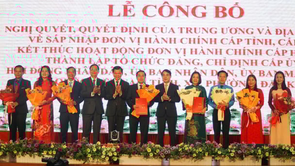 Bà Phan Thị Ngân Hạnh giữ chức Chủ tịch Hội Nông dân tỉnh Khánh Hòa sau hợp nhất