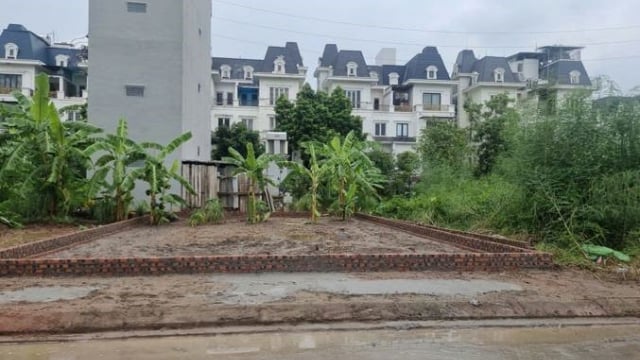 Có bao nhiêu tiền mới mua được đất thổ cư, đất dịch vụ phân lô tại Hoài Đức (Hà Nội)?