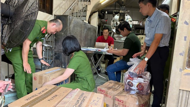 Hà Nội lập tổ công tác liên ngành kiểm tra hàng giả, hàng lậu, gian lận thương mại