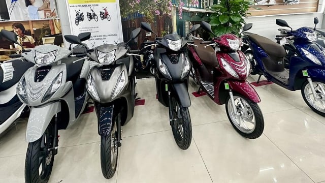 Nóng hôm nay: Phí trước bạ xe máy giảm từ 2 triệu đồng xuống 800 nghìn với xe trị giá 40 triệu đồng