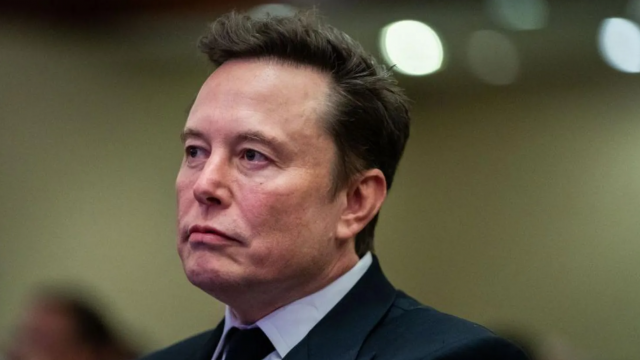 Công ty của Elon Musk kiện Apple và OpenAI