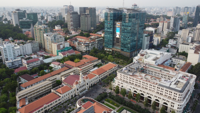 Người dân có cơ hội mua nhà nhờ siết quản lý dịch vụ cho thuê căn hộ ngắn ngày