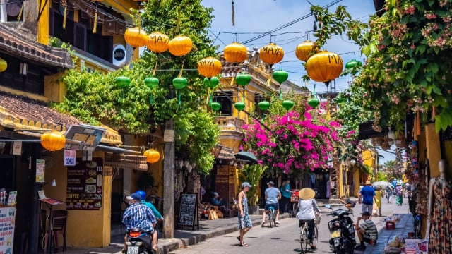 Việt Nam: Từ “thiên đường của dân du lịch balô” thành điểm đến nghỉ dưỡng – văn hoá đẳng cấp