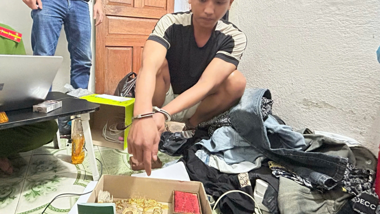 Quảng Nam: Bắt đối tượng cạy két sắt trộm tiền, vàng tổng giá trị hơn 1 tỷ đồng 