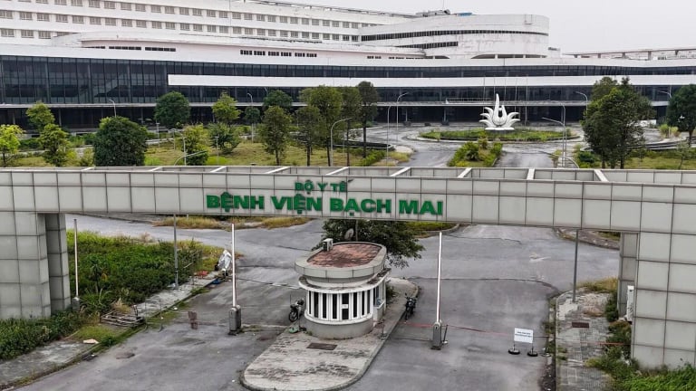 Trách nhiệm của lãnh đạo Bộ Y tế về những sai phạm trong mua sắm trang thiết bị y tế cho Dự án BV Bạch Mai cơ sở 2?