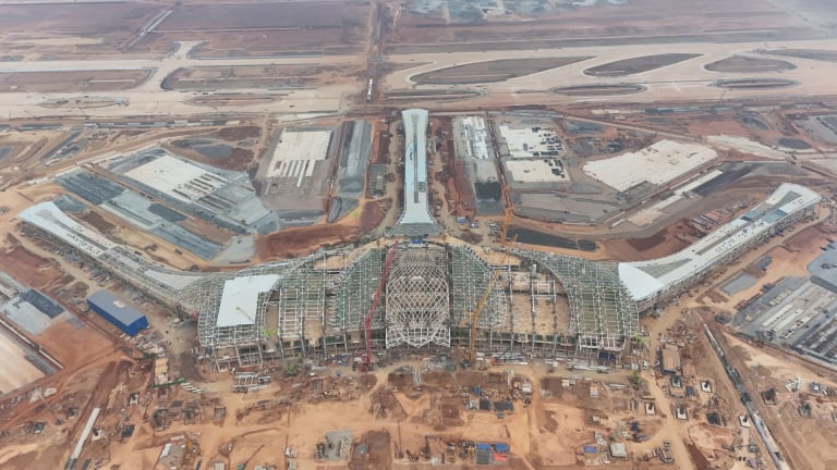 Dự án sân bay Long Thành vừa được điều chỉnh những gì?