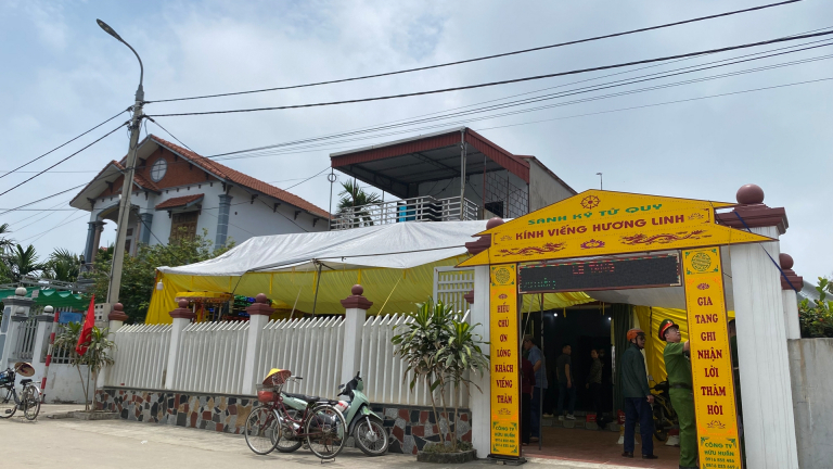 Hàng xóm, người thân bàng hoàng, tiếc thương Thiếu tá Nguyễn Đăng Khải hy sinh khi truy bắt tội phạm ma túy