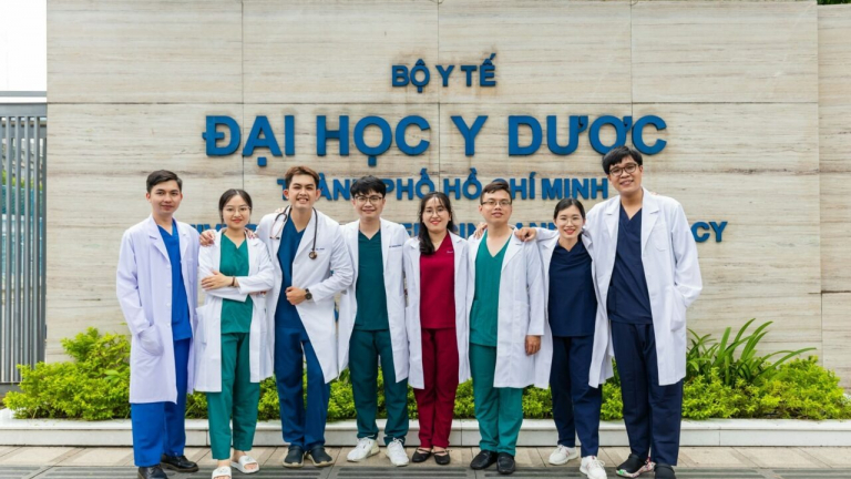Nhiều điểm mới đáng chú ý tuyển sinh 2025 của Đại học Y Dược TP.HCM 