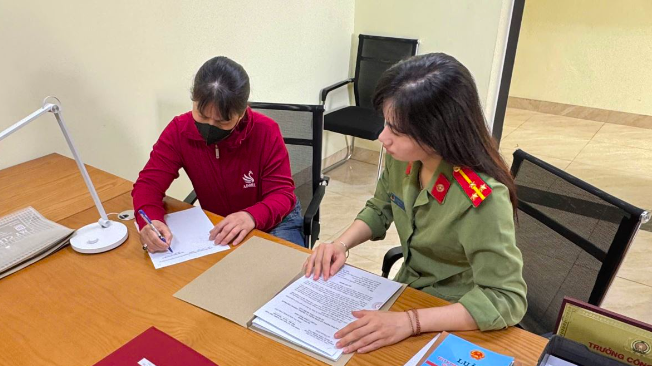 Xử phạt người phụ nữ bình luận xúc phạm danh dự, nhân phẩm của cán bộ UBND xã