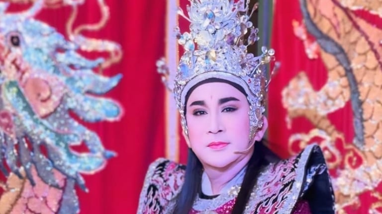 Nghệ sĩ Ưu tú tham gia diễu binh 30/4 là 'vua cải lương', thời hoàng kim được khán giả hâm mộ cuồng nhiệt