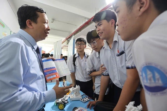 Quy đổi điểm xét tuyển ĐH: 'Cán cân' có bị nghiêng?