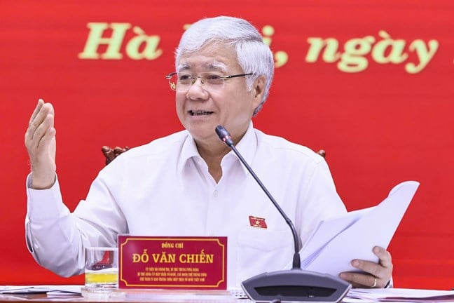 Chủ tịch Đỗ Văn Chiến: Báo cáo chính trị phải đề ra 6 nhiệm vụ trọng tâm và 3 khâu đột phá trong nhiệm kỳ mới