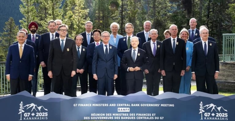 G7 ra tối hậu thư cứng rắn cho Nga về Ukraine
