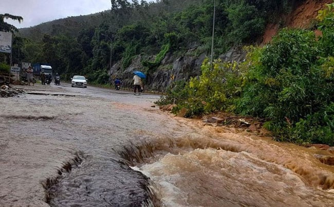 Chuyên gia khí tượng: Cảnh báo mưa lớn cực đoan ở miền Bắc, tâm điểm dồn dập nhất ở Nam Sơn La, Hòa Bình