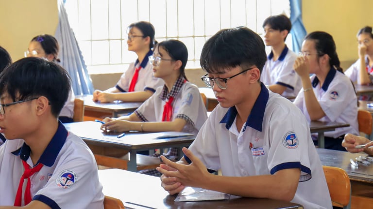 Tuyển sinh lớp 10 TP.HCM năm 2025: Hơn 76. 000 sĩ tử chính thức bước vào 'cuộc đua' trường công lập
