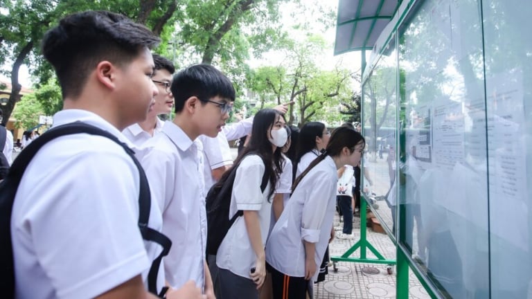 Dự đoán điểm chuẩn vào lớp 10 năm 2025 của Hà Nội: Cao hơn năm ngoái, nhiều trường lấy gần 9 điểm/môn