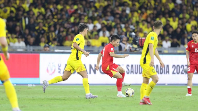 ĐT Việt Nam “trả giá cực đắt” cho trận thua ĐT Malaysia