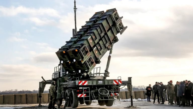 Đáp trả căng đét từ Mỹ: Hỗ trợ Ukraine phòng không tới cùng, nhưng không có Patriot để cho không