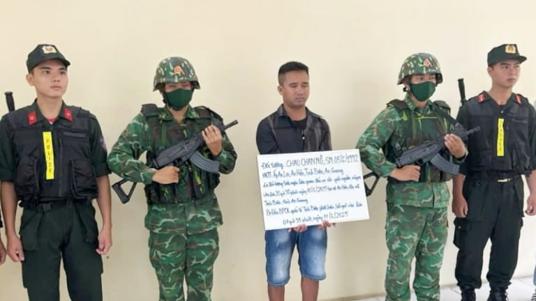 TIN NÓNG 24 GIỜ QUA: Bắt nhanh nghi phạm giết người bỏ trốn qua biên giới; kiểm tra 3 kho hàng phát hiện gần 70 tấn thịt, nội tạng động vật không rõ nguồn gốc