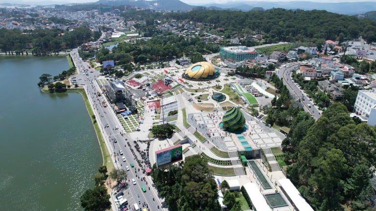 Tỉnh nào đang rộng nhất Việt Nam trong số 34 tỉnh, thành phố vừa mới thành lập, tỉnh này có rừng, biển, có cả một đặc khu?