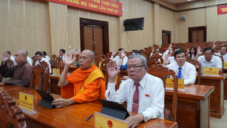 Trước khi sáp nhập với An Giang, HĐND tỉnh Kiên Giang thông qua nhiều nghị quyết quan trọng 
