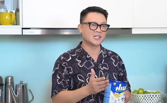 BTV Quang Minh cho rằng bị đơn vị phân phối sữa HIUP lừa dối?