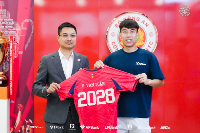 CLB CAHN chốt thêm “bom tấn” tiếp theo