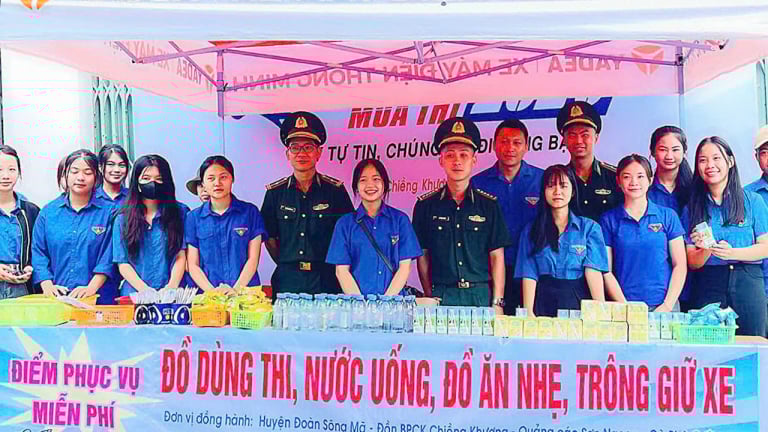 'Tiếp sức mùa thi' - Ấm lòng sĩ tử nơi biên giới Sơn La