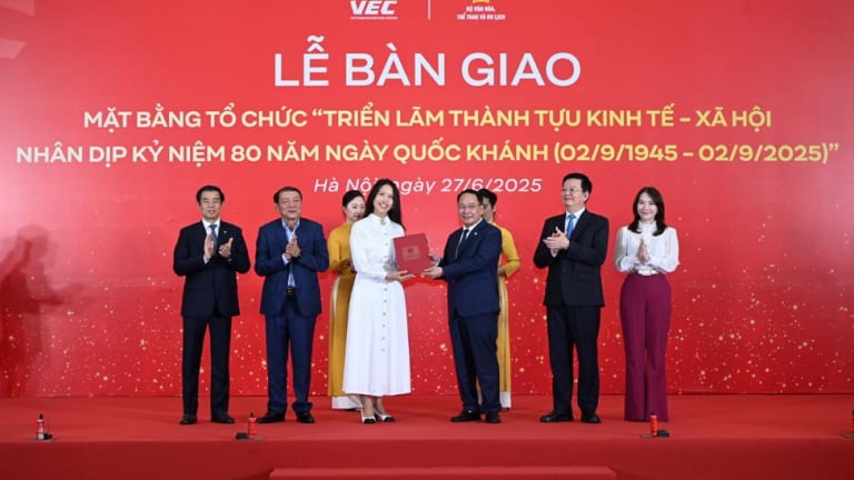 Vingroup bàn giao mặt bằng Triển lãm thành tựu kinh tế - xã hội nhân dịp kỷ niệm 80 năm ngày Quốc khánh