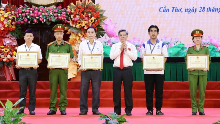 Hơn 200 mô hình tự phòng, tự quản về an ninh trật tự tại TP Cần Thơ phát huy hiệu quả