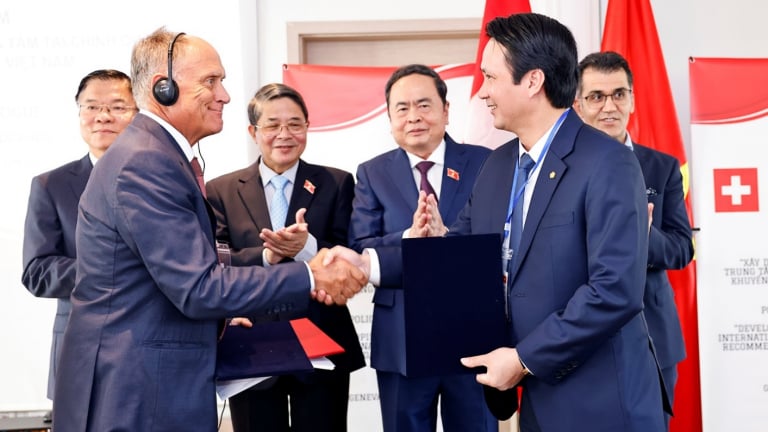 BIDV ký biên bản ghi nhớ hợp tác với Trade Data Monitor 