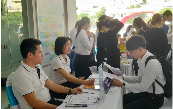 Đà Nẵng: Nhiều giải pháp hỗ trợ kết nối cung - cầu lao động