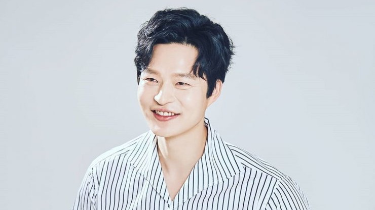 Lee Sung Woo bị chỉ trích dữ dội vì chia sẻ hình ảnh 18+