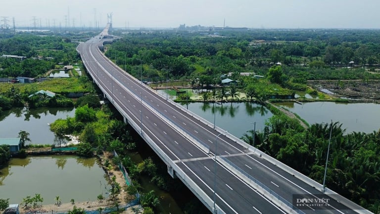Chính thức thu phí cao tốc Bến Lức - Long Thành từ 10/8, với giá 2.000 đồng/km 