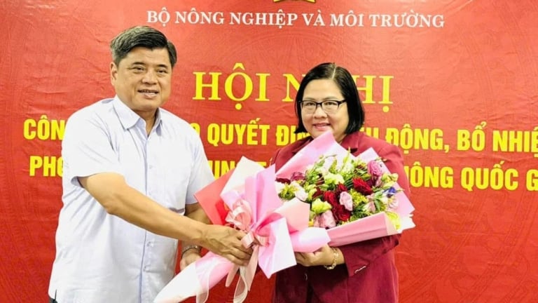Bà Huỳnh Kim Định được bổ nhiệm giữ chức Phó Giám đốc Trung tâm Khuyến nông Quốc gia