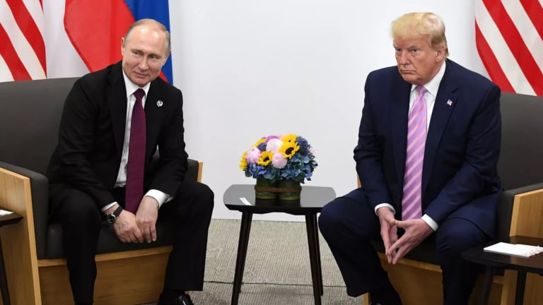 Kiev cho biết có sự hoảng loạn ở Ukraine về cuộc gặp sắp tới giữa ông Putin và ông Trump