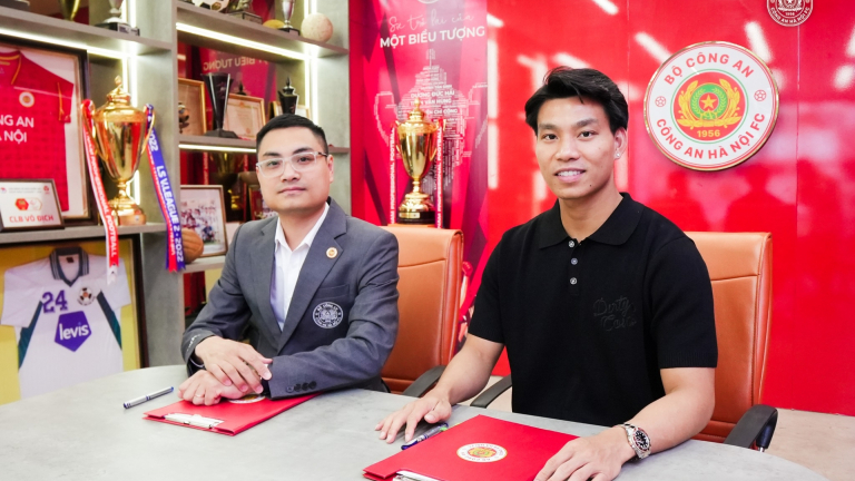 Tin chiều 10/8: Vì sao CLB CAHN gạch tên Vũ Văn Thanh?