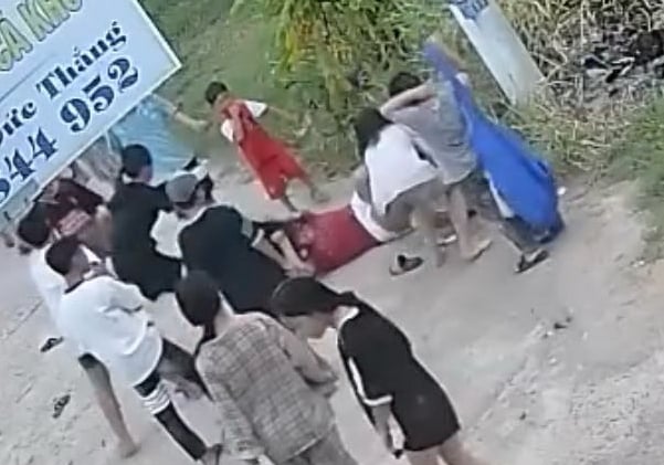 Công an vào cuộc vụ bé gái 12 tuổi bị nhóm bạn đánh hội đồng ở tỉnh Lâm Đồng