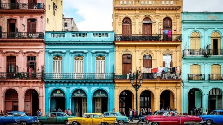Cuba du ký - Lang thang khu chợ “đặc biệt” lúc tờ mờ sáng ở La Habana
