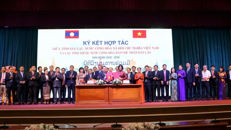 Lãnh đạo Gia Lai cam kết quyết liệt khi hợp tác với 4 tỉnh Nam Lào
