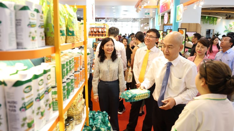 Đưa đặc sản, sản phẩm OCOP vào cả trăm siêu thị, cửa hàng lớn tại TP.HCM