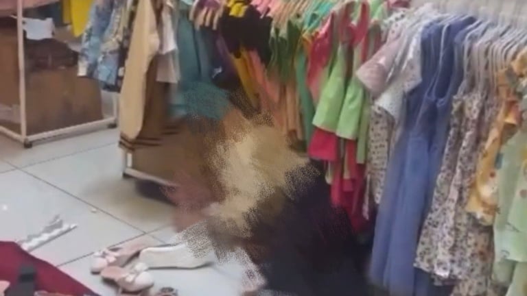 Vạn Hạnh Mall lại có người chết nghi nhảy lầu tự tử 