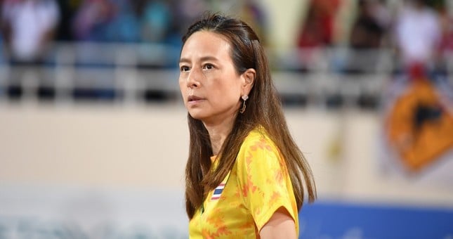 LĐBĐ Thái Lan bị AFC phạt nặng, rơi vào cảnh nợ chồng nợ