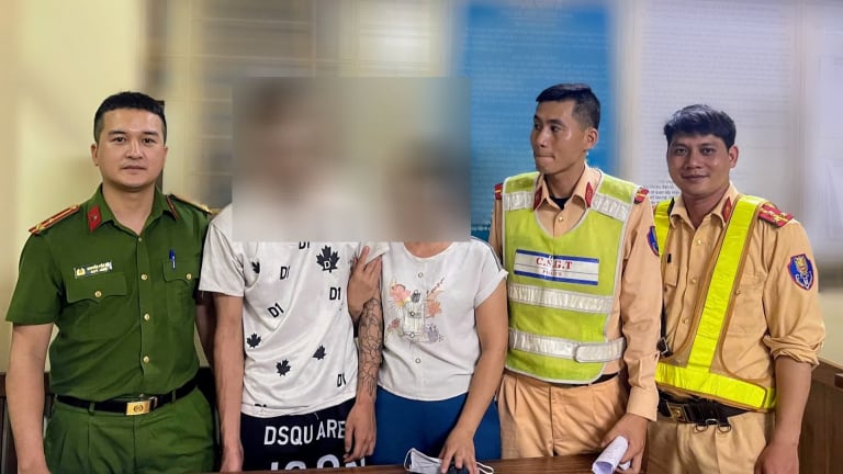 Thanh niên ở Hải Phòng sử dụng rượu bia có ý định nhảy cầu Niệm tự tử may mắn được Công an cứu sống