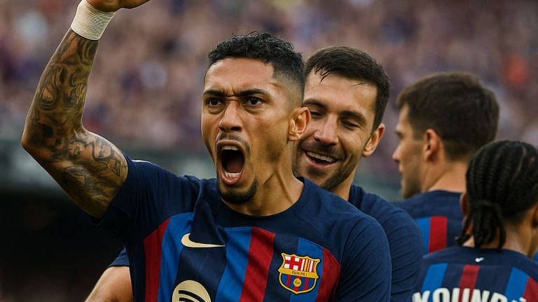 Vừa trở lại, Ter Stegen đã bị HLV Hansi Flick loại khỏi 2 ‘trận cầu sinh tử’ của Barca