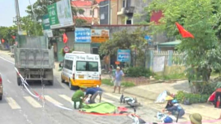 Tai nạn giao thông rất nghiêm trọng, hai bà cháu tử vong thương tâm trên Quốc lộ 1A