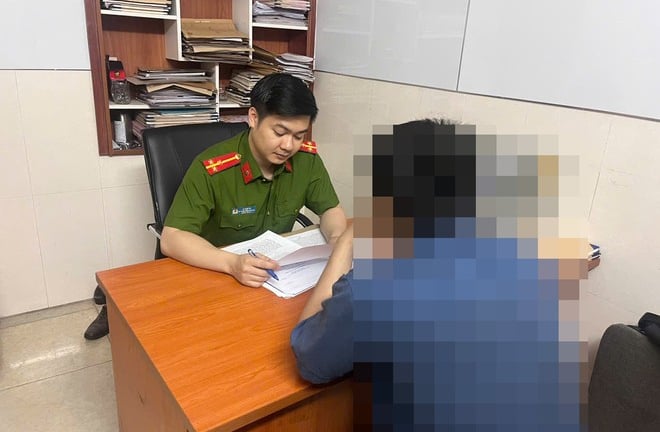 Hành trình 5 giờ giải cứu nam sinh viên bị 'bắt giam online'