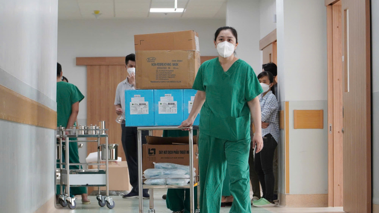 Covid-19 có dấu hiệu 'nóng' lên ở TP.HCM, Sở Y tế khuyến cáo không lơ là